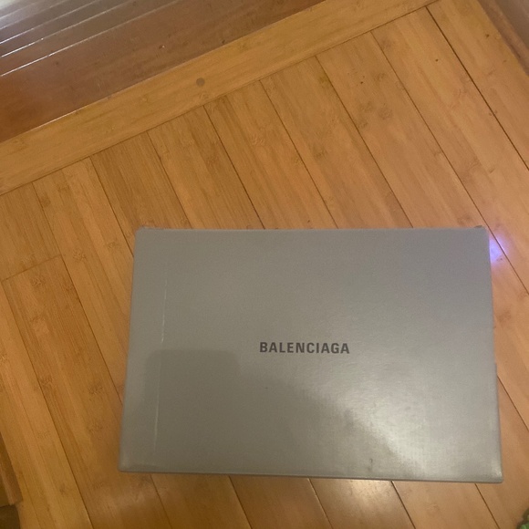 Balenciaga Runners - Picture 3 of 4